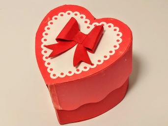 Heart box made with Cricut