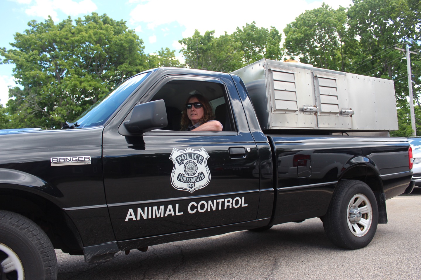 Police Station Animal Control Truck