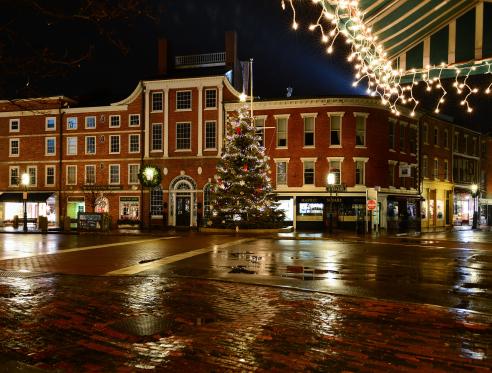 Holiday tree in Market Square (David Murray image)