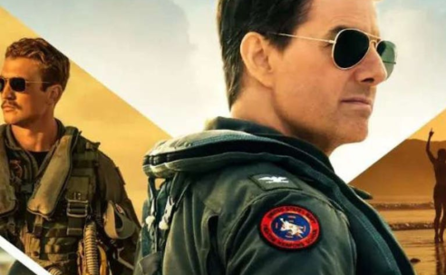 Tom Cruise in Military uniform